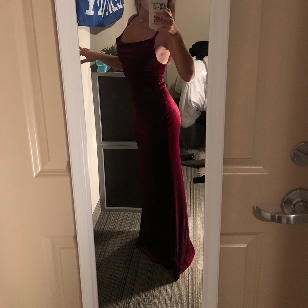 Lulus long red velvet formal dress!